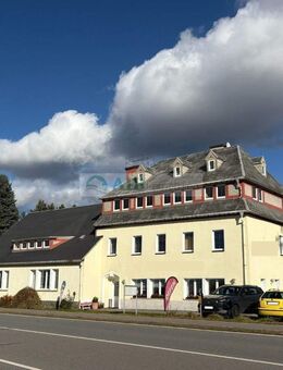 ECHT ERZGEBIRGE! Wohn-/Geschäftshaus am Erzgebirgskamm! - Königswalde