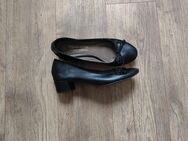 Gr. 38, Tamaris Trend Leder Pumps! - Lucka