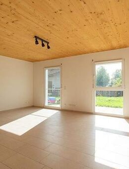 Wohnen am Ortsrand + Reihenmittelhaus mit Garten + 4 Zimmer + Einbauküche - Ingolstadt