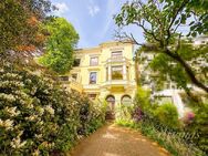 ANGEBOTSVERFAHREN - Freistehende Villa in erster Reihe mit Blick auf die Außenalster - Hamburg