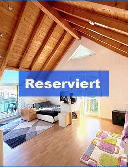 Bezugsfreie 3,5 Zi.-DG-Maisonettewohnung mit gr. Studiozimmer und Balkon, sowie Tiefgarage! - Radolfzell (Bodensee)