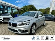 BMW 220 Active Tourer, 2.0 i LuxuryLine, Jahr 2016 - Nienburg (Weser)