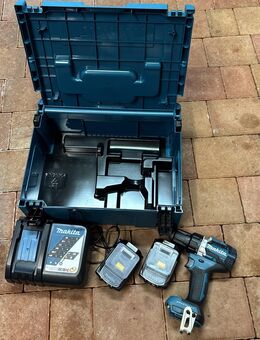 Makita DDF484 – Leistungsstarker 18V Akku-Bohrschrauber inkl. 2x 5,0 Ah Akkus & Ladegerät - Stuttgart