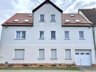 Gepflegtes Mehrfamilienhaus (4WE) mit Nebengelassen und großen Garten - Arzberg (Sachsen)