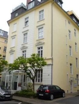 Erstkl. sanierte 2 Zi-Altbauwohnung im Frankfurter Nordend - Frankfurt (Main)