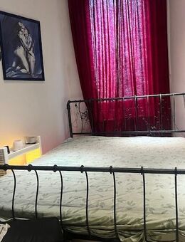 Unikat von Meisterhand gefertigt, handgeschmiedetes Metallrahmen Bett - Fürth