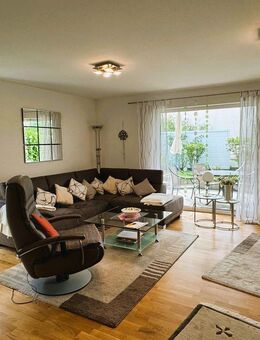 Reserviert - Attraktive 2-Zimmer-Erdgeschosswohnung mit sonniger Südterrasse und eigenem Gartenanteil - Uhldingen-Mühlhofen