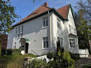 Charmante Altbauwohnung in denkmalgeschützter Villa – stilvoll wohnen in Oldenburg i.H. - Oldenburg (Holstein)