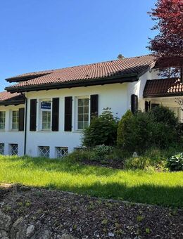 Exklusive Villa im Landhausstil am Rhein - Großzügiges Wohnen mit Einliegerwohnung und Rheinblick - Küssaberg