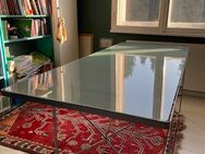 Vintage IKEA Glas Tisch, Anfang 2000, Guter Zustand, Glass und Metal - Berlin Steglitz-Zehlendorf