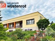 GROSSZÜGIGES WOHNEN AUF EINER EBENE MIT ÜBERDACHTEM BALKON + AUSGEBAUTEM UNTERGESCHOSS + TIEFGARAGE - Altentreptow