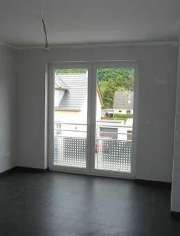 2 ZBK DG Wohnung + Balkon + Stellplatz in Konz Könen, Niedrigenergiehaus ca. 72 m² Wfl - Konz