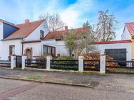 Hinten raus wird's paradiesisch - Doppelhaushälfte mit Garten-Oase in Bernburg - Bernburg (Saale)