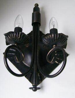 Wandlampe, Stahl, schwarz, rustikal, für Kerzenbirnen - Erftstadt