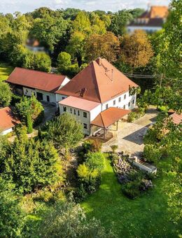 Einmalig ! Wohn-/lifestyle Anwesen, 30 km westl. München, 3 WE, ca. 480 Wfl., ca. 7000 m² - Egenhofen