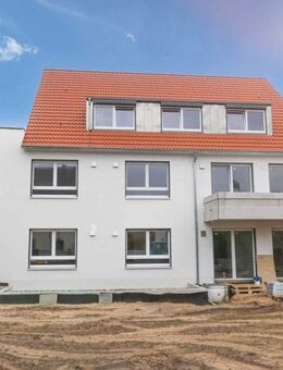 NEUBAU-ERSTBEZUG: 2 Zi. ETW mit Balk. im 5 Fam. Hs. Nbg.-Großgründlach/ Wohnung kaufen - Nürnberg