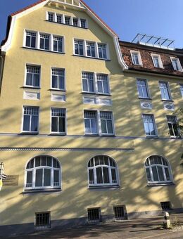 Charmante 1-Zimmer-Altbauwohnung in der Oststadt - mit Fahrstuhl und Einbauküche - Hildesheim