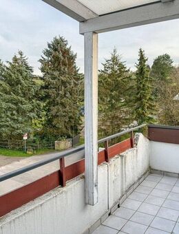 Ruhiges Wohnen am Feldrand mit Balkon und Garage - Steinheim (Murr)