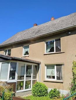 Idylle im Grünen - Charmantes Zuhause mit viel Potenzial und großzügigem Zusatzgrundstück - Rossau