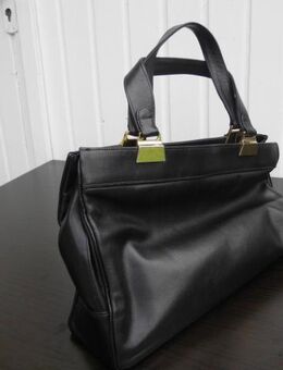 Leder Tasche Echtleder schwarz Omas Handtasche Vintage Retro 9,- - Flensburg