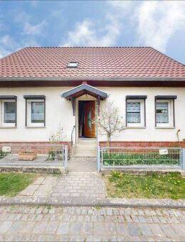 PROVISIONSFREI: Charmantes Haus mit Garten, Dachausbau in Wippra! - Sangerhausen