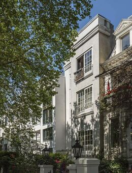 Stilvolle Altbauwohnung mit Blick auf die Alster - Hamburg