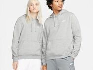 Nike Sportswear Kapuzensweatshirt CLUB FLEECE WOMEN'S PULLOVER HOODIE Damen Kapuzenpullover aus weichem Fleece Material