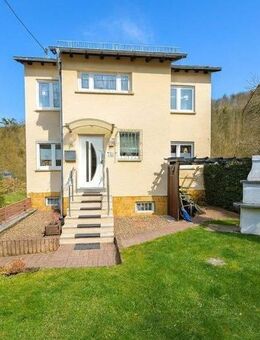 Ruhig gelegenes Einfamilienhaus mit Panorama-Dachterrasse - Bad Schwalbach