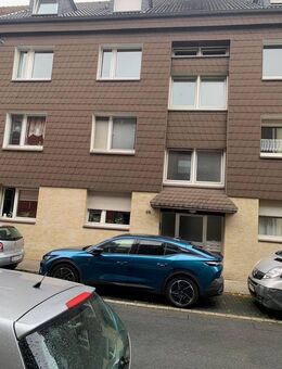 Attraktive 2-Zimmer-Wohnung frisch renoviert und bezugsbereit - Duschbad / Böden Laminat / Wände / Einbauküche etc.TOPPP - Oberhausen