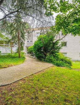 Gelegenheit Grunewald! Ideal geschnittene 3-Zimmer-Wohnung direkt am Halensee - Berlin