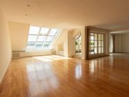 Altes Westviertel: 3-4 Zimmer-Wohnung mit Dachterrasse - Ingolstadt