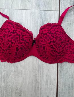BH-pink-lila Gr. 80E von Hunkemöller - Vechta