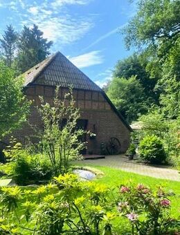 BAUERNHAUS mit 3 Wohnungen auf 6.320 qm Grundstück ! - Rastede