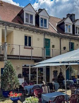 Charmante Maisonette-Wohnung mit zusätzlichem Restaurant in Ottweiler – Ländliches Leben, städtisches Wohnen! - Ottweiler
