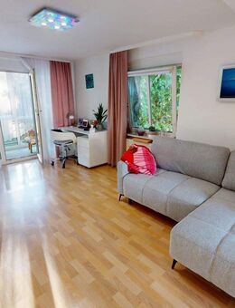 Helle 2,5-Zimmer Hochparterrewohnung. - Waldkirch