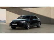 Audi RS3, Limousine qu Carbon Schalens, Jahr 2024 - Neuburg (Donau)