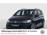 VW Touran, 1.5 l TSI Highline, Jahr 2022 - Berlin