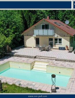 Natur pur: Einfamilienhaus in Alleinlage - Raubling