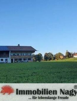 Immobilien-Nagy: Wohnen auf dem Bauernhof neuwertige 3 Zi. EG Wohnung im 1 OG - Wackersberg