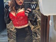 Sehr Attraktive_Brutal Transexuall mit silicone bruste 💦🫦 - Frankfurt (Main) Preungesheim