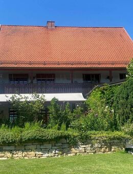 Großzügiges Einfamilienwohnhaus in ruhiger, sonniger Siedlungslage in Langquaid - Langquaid