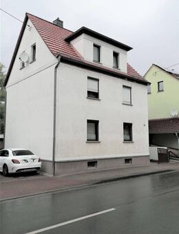 Zweifamilienhaus mit Keller, Garage u. Stellplatz mit parkähnlichem Garten und ... - Regis-Breitingen