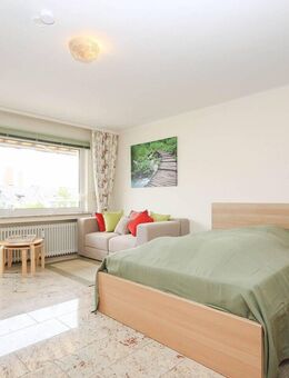Möbliertes Apartment mit Balkon in zentraler Lage - Düsseldorf