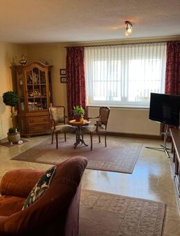 Schöne 3-Zimmer-Wohnung mit großer Dachterrasse! - Nidda