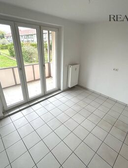 2-Zimmer-Wohnung mit Balkon & Tageslichtbad - ab Mai 2025 frei - Magdeburg