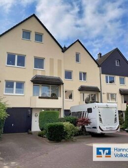 Altwarmbüchen: Reihenmittelhaus in kinderfreundlicher Lage - Isernhagen