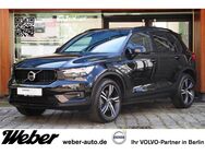Volvo XC40, T5 R-Design, Jahr 2020 - Berlin