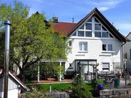 ++ Hier wohnt die Gastfreundschaft ++ Zweifamilienhaus mit Herzstück (Lokal) - Gerstetten