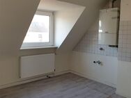 2,5-Raum Dachgeschosswohnung in Duisburg-Beeck - Duisburg