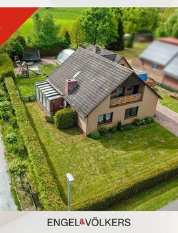 Einfamilienhaus mit Garage & Außenpool in ruhiger Lage - Hesel